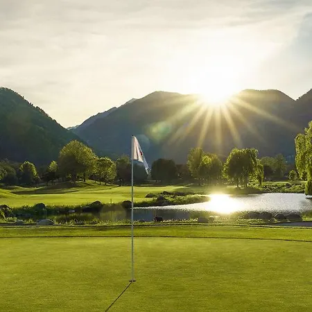 Immersi Nella Natura Con Accesso Al Fiume Maggia